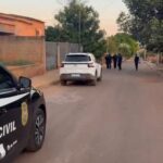 Polícia Militar prende dupla de faccionados com armas e drogas em Barra do Garças