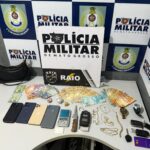 PM apreende 668 cigarros eletrônicos e prende dois suspeitos em Jaciara
