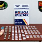Suspeito foge da PM, pula muros e telhados e é preso com drogas em Primavera do Leste