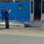 Homem é morto a caminho de julgamento e polícia apura possível vingança pelo filho da vítima
