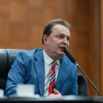 Dos 15 ex-prefeitos que disputaram a Assembleia Legislativa de MT, apenas três conseguiram se eleger; Léo Bortolin lidera votação