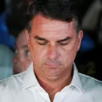 PL convoca reunião em Brasília após saída de Flávio Bolsonaro do Brasil